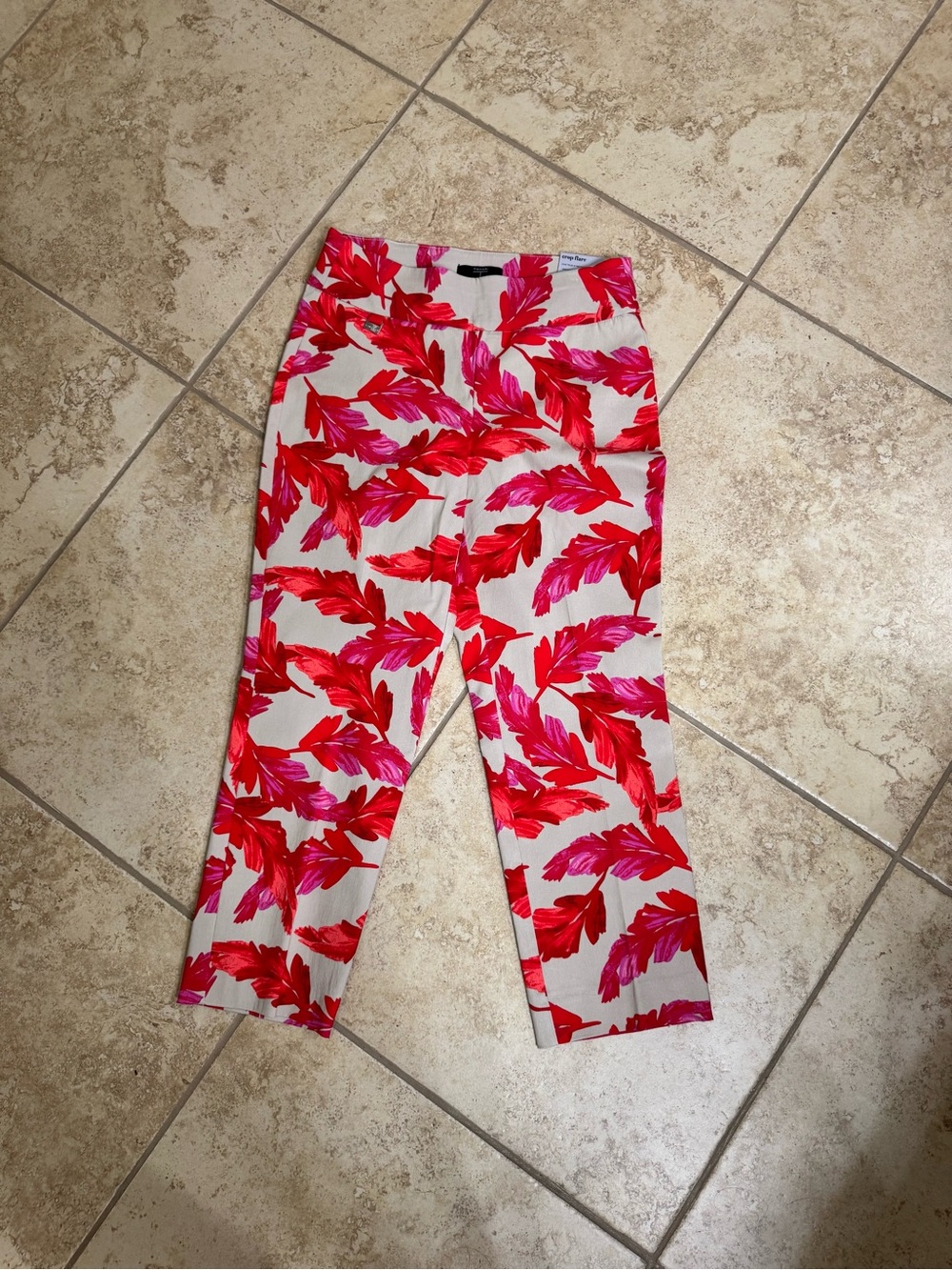 Tahari Cream Crop Flare Pants with Red & Pink Leaf Print